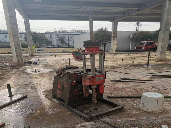 江边乡袖阀管小导管注浆加固施工工艺